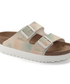 Deeannbrown.shop5fc34848f6 1