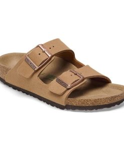 Deeannbrown.shop74f3dfc3d6 1